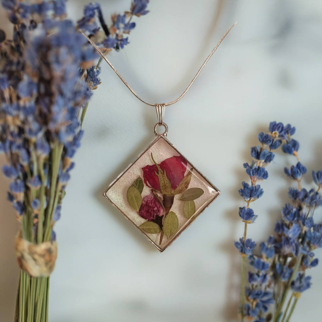 Resin Rose Pendant Necklace