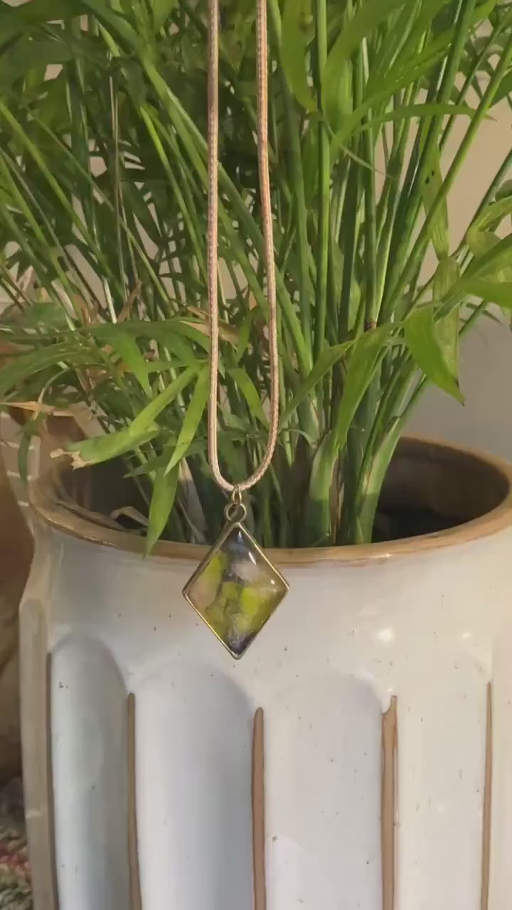 Pendant Necklace